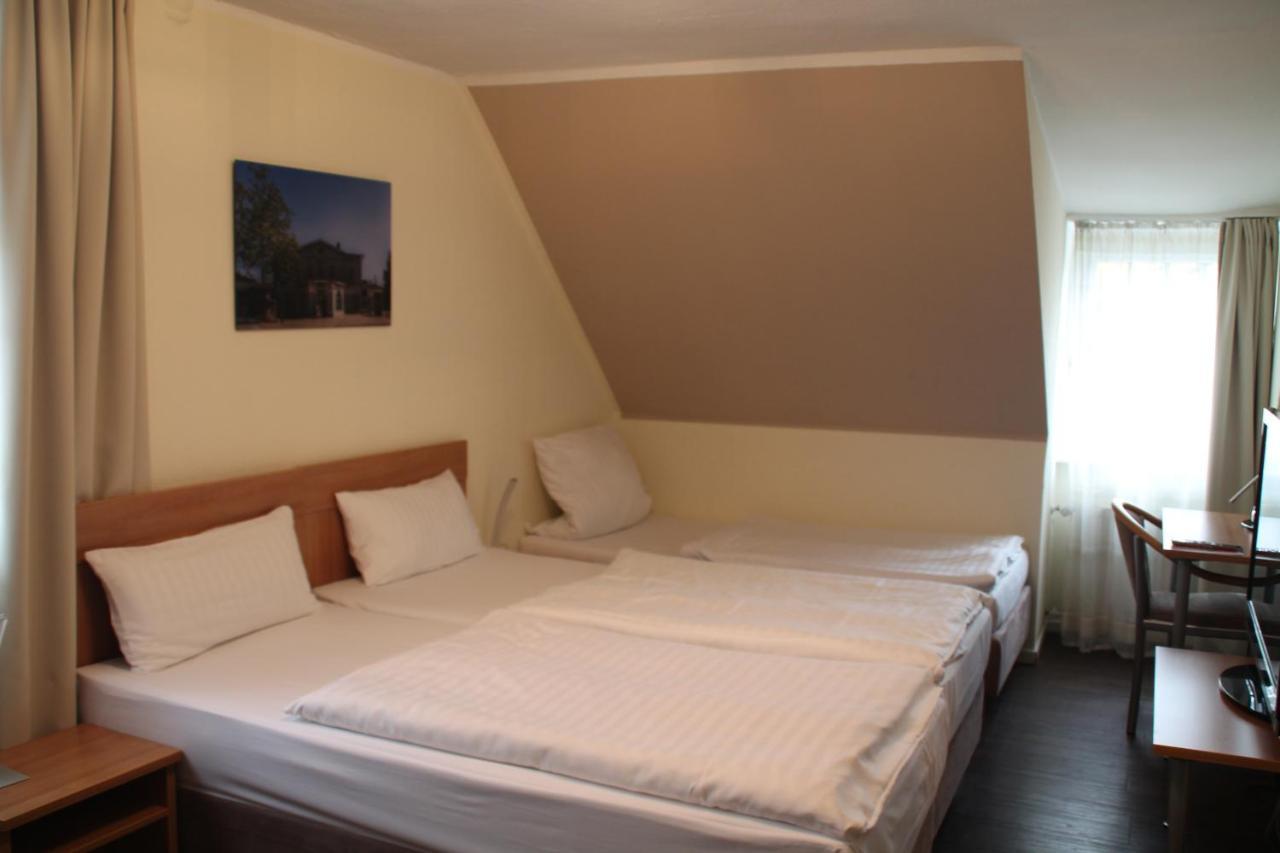 Hotel Stadt 卡门 外观 照片